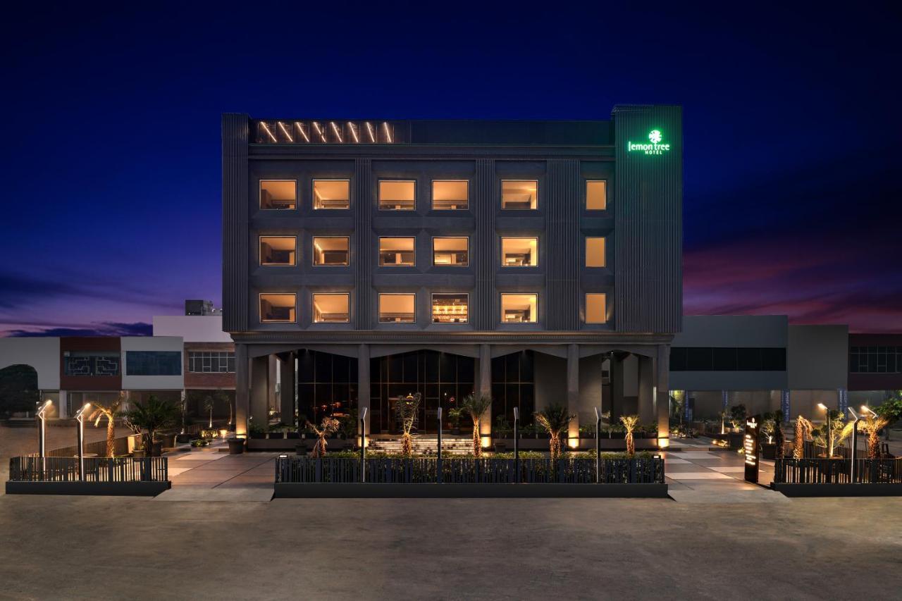 Lemon Tree Hotel, Hisar Ngoại thất bức ảnh